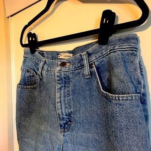 Riders by Lee size 12 blue jeans. Relaxed fit.